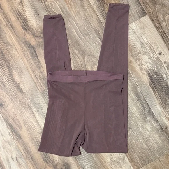 Purple jule dance wear size large never worn footless tights - Picture 1 of 3